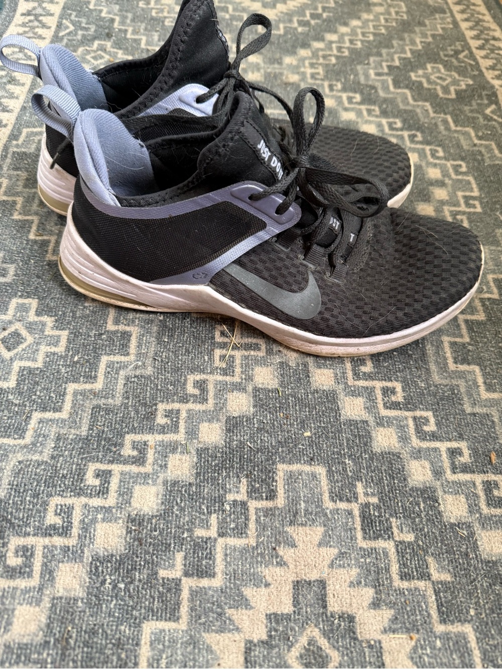Nike Women's Black & Light Gray Athletic Training Shoes